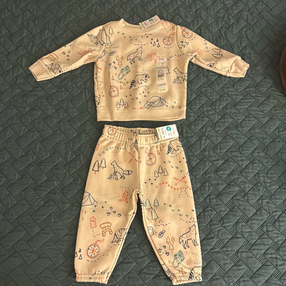 Grammars 6-9 month sweat set. NWT